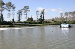 桂宮杯全日本学生水上スキー大会